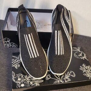 NIB Atalina slip on, Black/silver/white fashion Rhinestone sneakers size 40